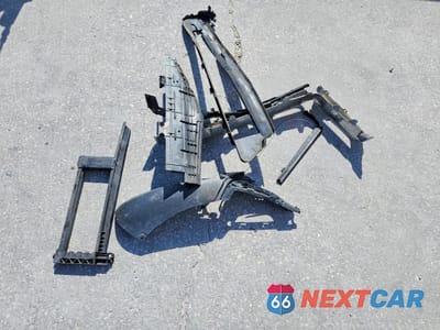 Zdjęcie 13 z 15 samochodu: 2023 MERCEDES-BENZ GLB 250 VIN:W1N4M4GB4PW296869 - miniatura