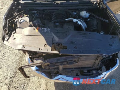 Zdjęcie 11 z 11 samochodu: 2018 CHEVROLET SILVERADO C1500 LT VIN:3GCPCREC8JG368839 - miniatura