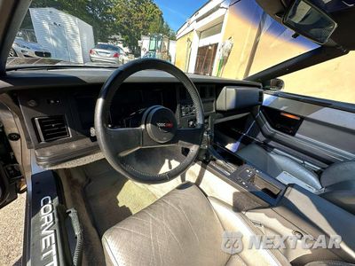 Zdjęcie 13 z 15 samochodu: 1984 CHEVROLET CORVETTE VIN:1G1AY0780E5147284 - miniatura