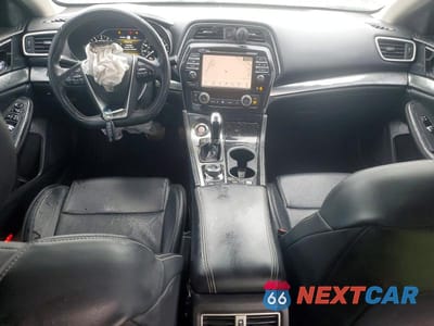 Zdjęcie 8 z 12 samochodu: 2020 NISSAN MAXIMA 3.5 SV VIN:1N4AA6CV8LC383061 - miniatura