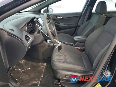 Zdjęcie 7 z 11 samochodu: 2017 CHEVROLET CRUZE LT VIN:1G1BE5SMXH7131830 - miniatura