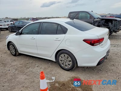 Drugie zdjęcie samochodu z przodu: 2018 KIA RIO VIN:3KPA24AB5JE143766 - miniatura