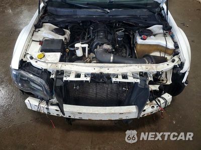 Zdjęcie 11 z 12 samochodu: 2013 CHRYSLER 300C VIN:2C3CCAET8DH532471 - miniatura
