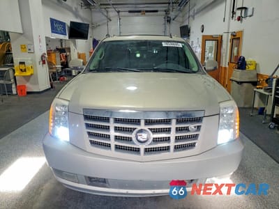 Piąte zdjęcie samochodu w środku: 2007 CADILLAC ESCALADE ESV VIN:1GYFK66837R298225 - miniatura
