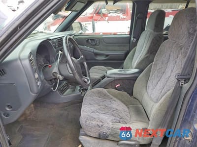 Zdjęcie 7 z 12 samochodu: 2002 CHEVROLET S TRUCK S10 VIN:1GCDT13W52K160901 - miniatura