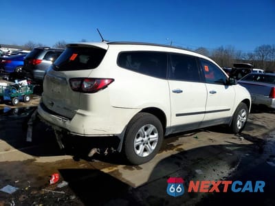 Trzecie zdjęcie samochodu z tyłu: 2013 CHEVROLET TRAVERSE LS VIN:1GNKRFKD3DJ162939 - miniatura