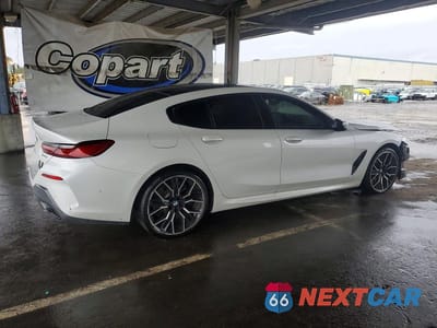 Trzecie zdjęcie samochodu z tyłu: 2024 BMW 840XI VIN:WBAGV4C03RCR23133 - miniatura