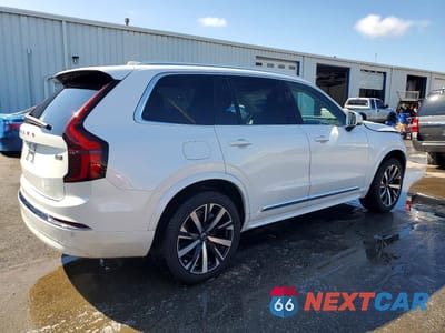Trzecie zdjęcie samochodu z tyłu: 2025 VOLVO XC90 CORE VIN:YV4062PA1S1370778 - miniatura