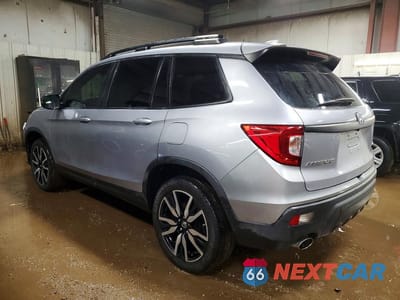 Drugie zdjęcie samochodu z przodu: 2019 HONDA PASSPORT TOURING VIN:5FNYF8H92KB000525 - miniatura