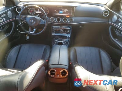 Zdjęcie 8 z 11 samochodu: 2017 MERCEDES-BENZ E 300 4MATIC VIN:WDDZF4KBXHA026936 - miniatura