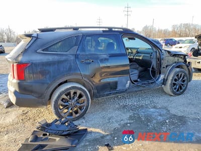 Trzecie zdjęcie samochodu z tyłu: 2021 KIA SORENTO EX VIN:5XYRHDLF1MG067486 - miniatura
