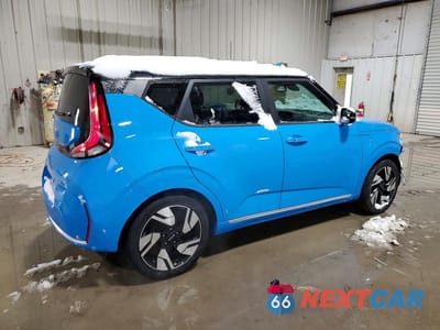 Trzecie zdjęcie samochodu z tyłu: 2023 KIA SOUL GT-LINE VIN:KNDJ53AU5P7198780 - miniatura