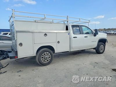Trzecie zdjęcie samochodu z tyłu: 2025 CHEVROLET SILVERADO K2500 HEAVY DUTY VIN:1GB2KLE73SF287560 - miniatura