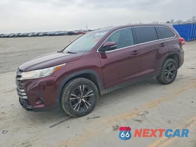 2019 TOYOTA HIGHLANDER LE 5TDZZRFH8KS308886 - główne zdjęcie licytacji z USA - miniatura