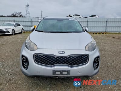 Piąte zdjęcie samochodu w środku: 2017 KIA SPORTAGE LX VIN:KNDPMCAC2H7245401 - miniatura
