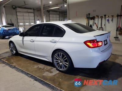 Drugie zdjęcie samochodu z przodu: 2013 BMW 335 I VIN:WBA3A9C55DF475066 - miniatura