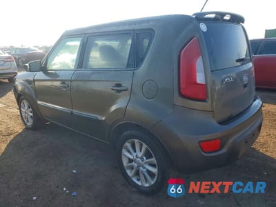 Drugie zdjęcie samochodu z przodu: 2012 KIA SOUL + VIN:KNDJT2A61C7404818 - miniatura