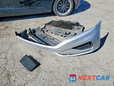 Zdjęcie 18 z 21 samochodu: 2021 VOLKSWAGEN PASSAT SE VIN:1VWSA7A30MC002808 - miniatura