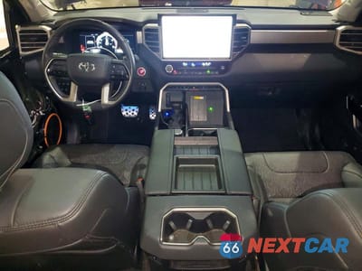 Zdjęcie 8 z 12 samochodu: 2024 TOYOTA TUNDRA CREWMAX LIMITED VIN:5TFWA5DB0RX132390 - miniatura