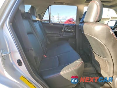 Zdjęcie 10 z 11 samochodu: 2015 TOYOTA 4RUNNER SR5/SR5 PREMIUM VIN:JTEBU5JR6F5267934 - miniatura