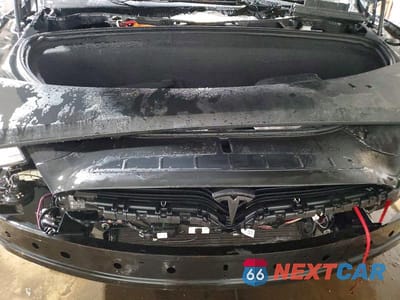 Zdjęcie 12 z 12 samochodu: 2019 TESLA MODEL X VIN:5YJXCBE4XKF190830 - miniatura