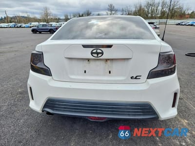 Zdjęcie 6 z 12 samochodu: 2014 SCION TC VIN:JTKJF5C75E3069189 - miniatura