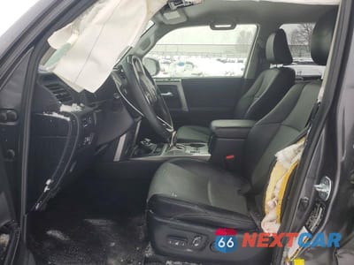 Zdjęcie 7 z 12 samochodu: 2017 TOYOTA 4RUNNER SR5/SR5 PREMIUM VIN:JTEBU5JR6H5428687 - miniatura