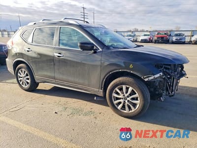 Czwarte zdjęcie samochodu z boku: 2017 NISS ROGUE VIN:5N1AT2MV4HC732358 - miniatura