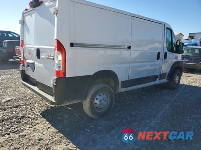 Trzecie zdjęcie samochodu z tyłu: 2020 RAM PROMASTER 1500 DELIVERY VAN VIN:3C6TRVAG5LE142522 - miniatura