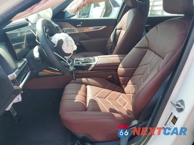 Zdjęcie 7 z 12 samochodu: 2025 BMW 740 I VIN:WBA23EH03SCT34734 - miniatura