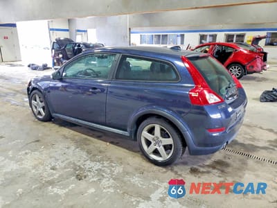 Drugie zdjęcie samochodu z przodu: 2012 VOLVO C30 T5 VIN:YV1672MK8C2269945 - miniatura