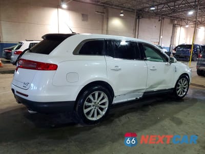 Trzecie zdjęcie samochodu z tyłu: 2012 LINCOLN MKT VIN:2LMHJ5AT5CBL50233 - miniatura