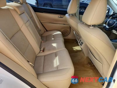 Zdjęcie 10 z 11 samochodu: 2013 LEXUS ES 350 BASE VIN:JTHBK1GG5D2015274 - miniatura