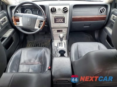 Zdjęcie 8 z 12 samochodu: 2009 LINCOLN MKZ VIN:3LNHM26T19R630025 - miniatura