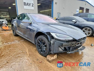 Czwarte zdjęcie samochodu z boku: 2017 TESLA MODEL S VIN:5YJSA1E27HF217306 - miniatura