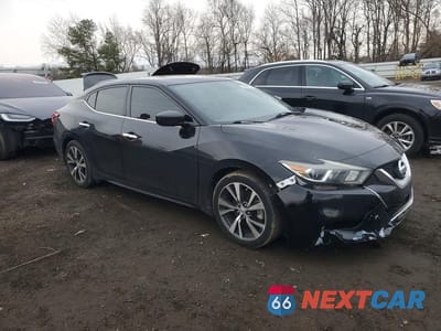 Czwarte zdjęcie samochodu z boku: 2017 NISSAN MAXIMA 3.5S VIN:1N4AA6AP6HC441230 - miniatura
