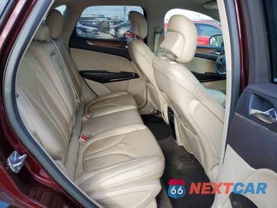 Zdjęcie 10 z 12 samochodu: 2017 LINCOLN MKC SELECT VIN:5LMCJ2C98HUL32796 - miniatura