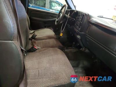 Zdjęcie 10 z 12 samochodu: 2000 CHEVROLET SILVERADO K1500 VIN:1GCEK14V1YZ316588 - miniatura