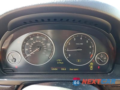 Zdjęcie 9 z 12 samochodu: 2011 BMW 535 XI VIN:WBAFU7C5XBC871923 - miniatura