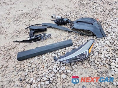 Zdjęcie 13 z 13 samochodu: 2019 HYUNDAI TUCSON SE VIN:KM8J2CA48KU007819 - miniatura