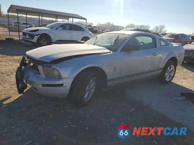 2007 FORD MUSTANG 1ZVFT80N275243315 - główne zdjęcie licytacji z USA - miniatura