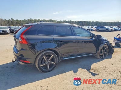 Trzecie zdjęcie samochodu z tyłu: 2016 VOLVO XC60 T6 R-DESIGN VIN:YV449MRP4G2916898 - miniatura