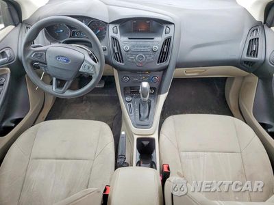 Zdjęcie 8 z 11 samochodu: 2015 FORD FOCUS SE VIN:1FADP3K28FL313596 - miniatura