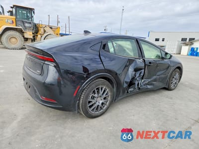 Trzecie zdjęcie samochodu z tyłu: 2024 TOYOTA PRIUS LE VIN:JTDACAAU6R3022731 - miniatura