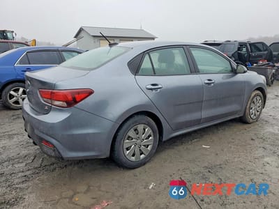 Trzecie zdjęcie samochodu z tyłu: 2020 KIA RIO LX VIN:3KPA24AD0LE349727 - miniatura