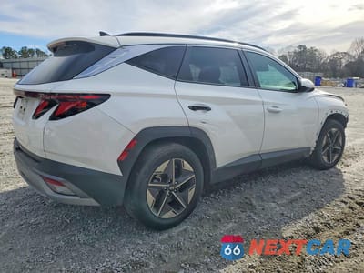 Trzecie zdjęcie samochodu z tyłu: 2025 HYUNDAI TUCSON SEL VIN:3KMJB3DE5SE023111 - miniatura