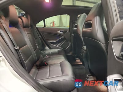 Zdjęcie 10 z 12 samochodu: 2019 MERCEDES-BENZ CLA 250 4MATIC VIN:WDDSJ4GB8KN706438 - miniatura