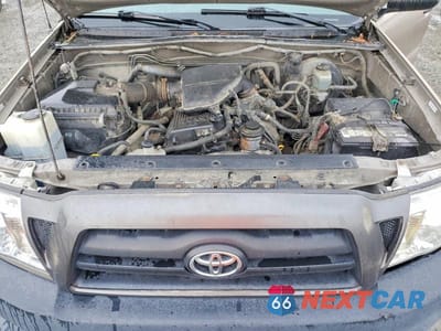 Zdjęcie 11 z 12 samochodu: 2006 TOYOTA TACOMA VIN:5TEPX42N56Z217949 - miniatura