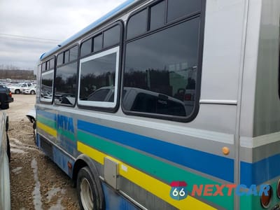 Drugie zdjęcie samochodu z przodu: 2019 FORD ECONOLINE E450 SUPER VIN:1FDFE4FS9KDC56592 - miniatura