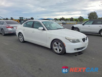 Czwarte zdjęcie samochodu z boku: 2008 BMW 535 I VIN:WBANW13528CZ85247 - miniatura